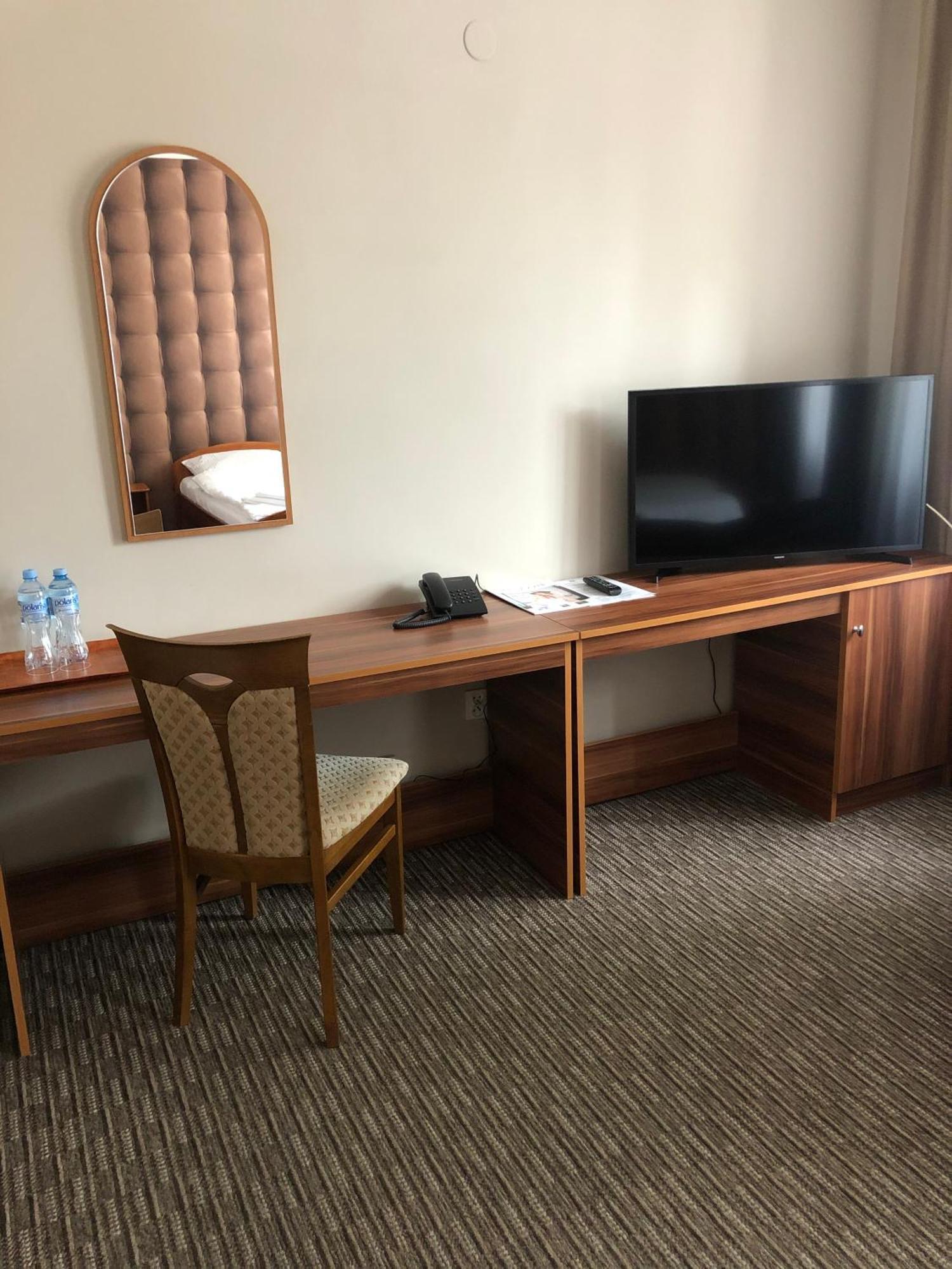 Hotel Krystyna Szczytno  Eksteriør bilde