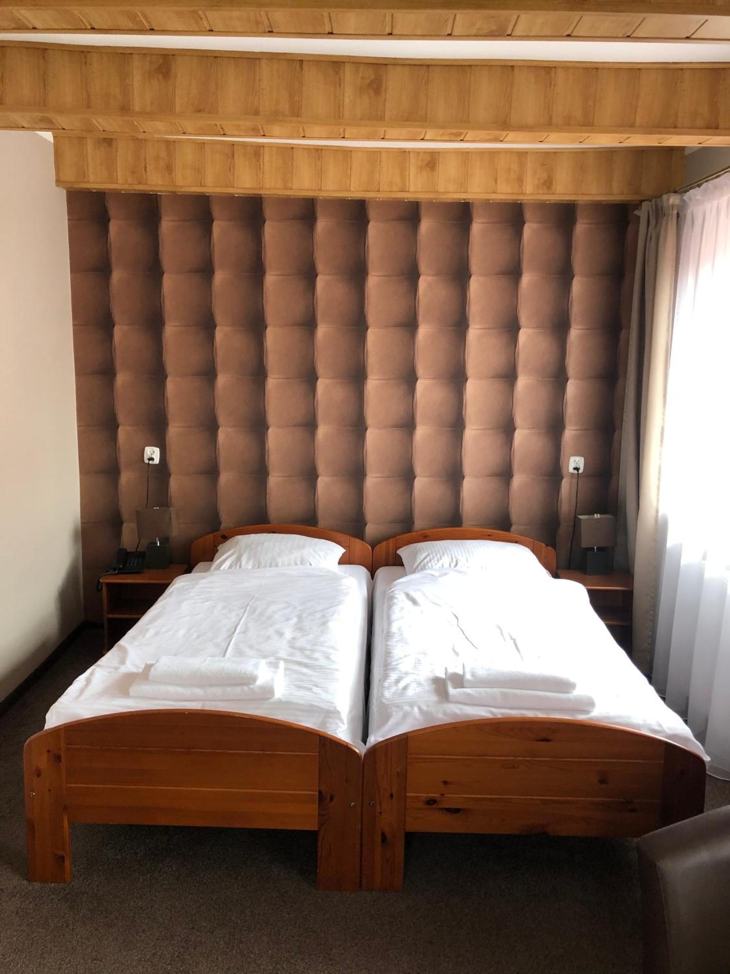 Hotel Krystyna Szczytno  Eksteriør bilde