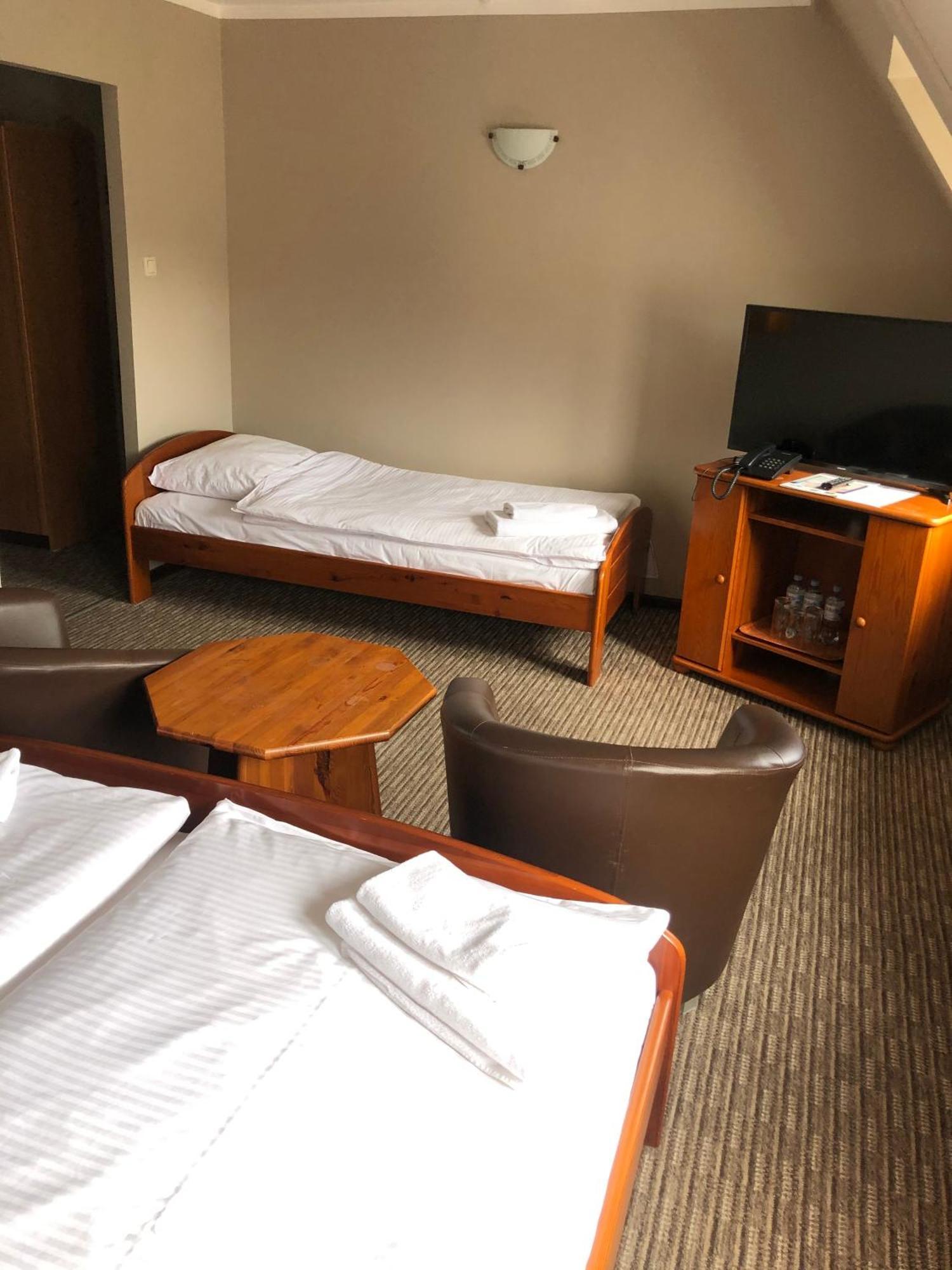 Hotel Krystyna Szczytno  Eksteriør bilde